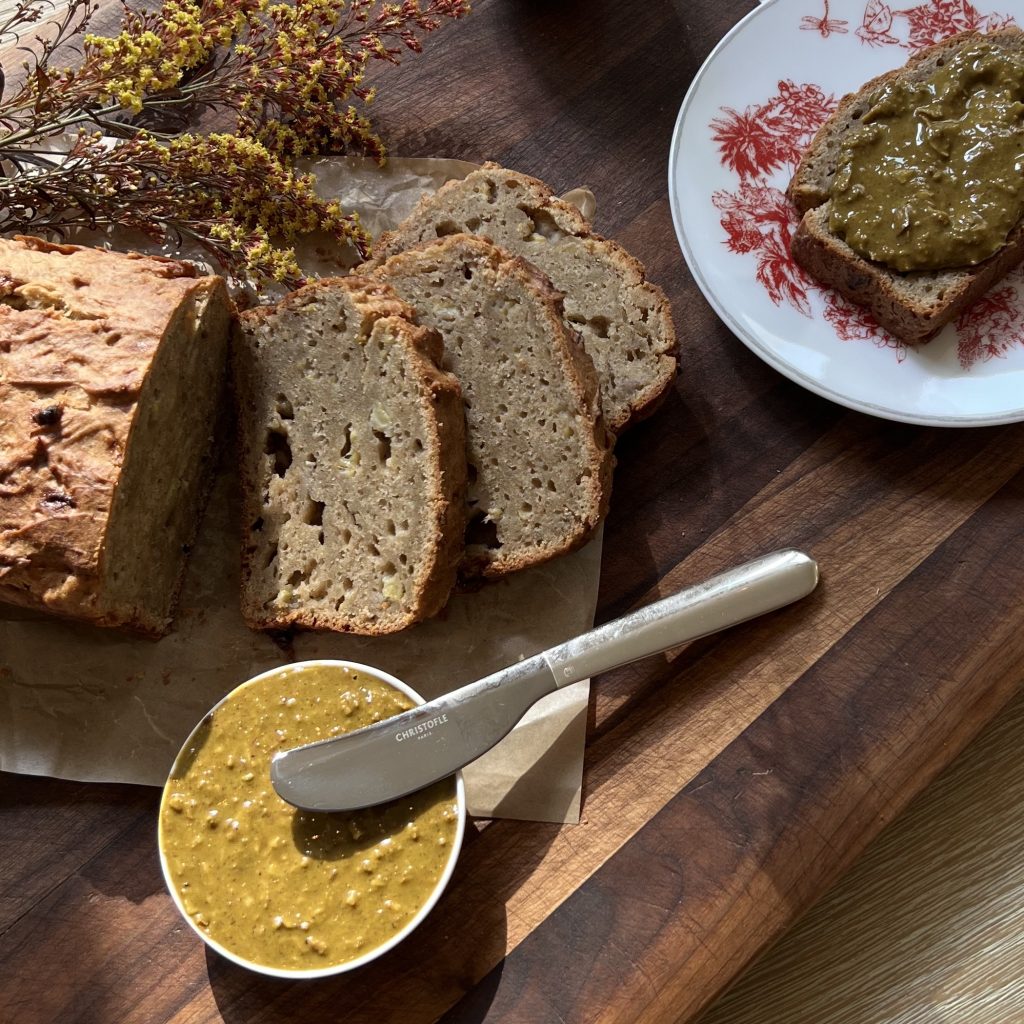 Miranda Kerr Banana & Tahini Bread